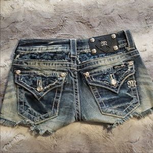 Miss me shorts size 24